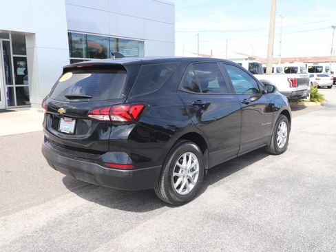 Used 2024 Chevrolet Equinox LS FWD image 15