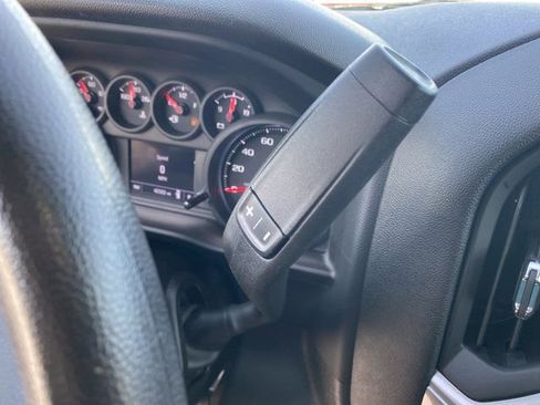 Used 2024 Chevrolet Silverado 1500 Custom image 17