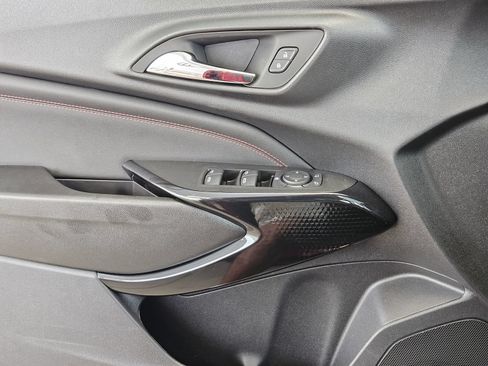 New 2026 Chevrolet Trax RS w/ Driver Confidence Package FWD image 24