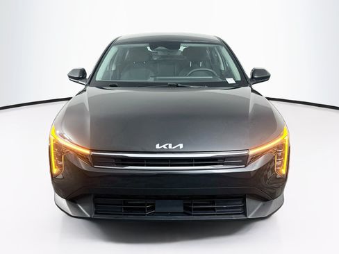 Used 2025 Kia K4 FWD image 2