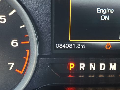 Used 2015 Ford F150 XLT w/ Equipment Group 302A Luxury image 16