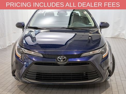 Used 2024 Toyota Corolla LE FWD image 2