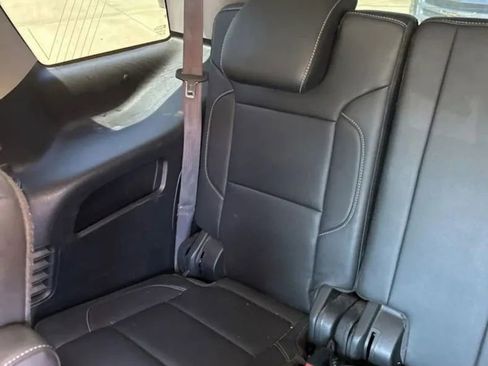 Used 2019 Chevrolet Tahoe Premier image 17