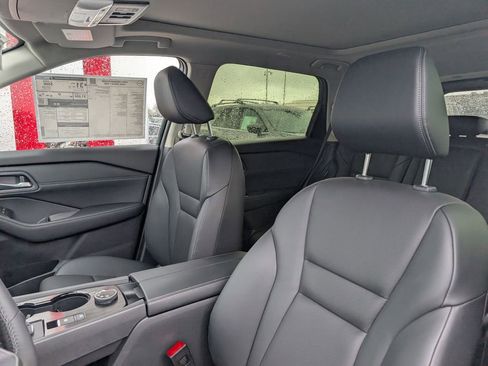 New 2026 Nissan Rogue SV AWD/4WD image 6