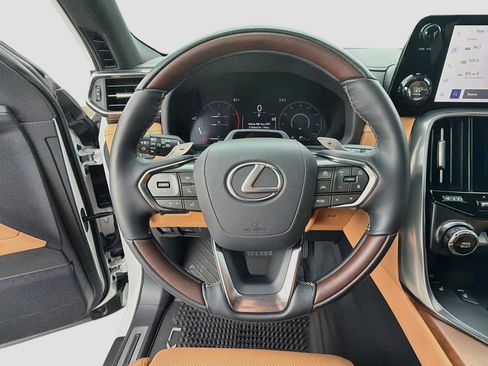 Used 2026 Lexus LX 600 4WD w/ Luxury Package image 42
