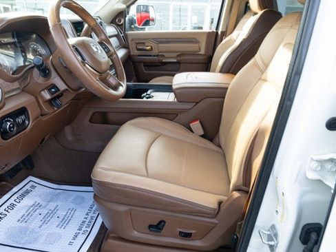Used 2022 RAM 2500 Limited image 17
