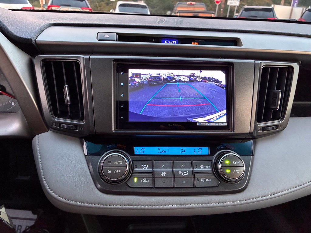 Used 2014 Toyota RAV4 XLE AWD/4WD image 34
