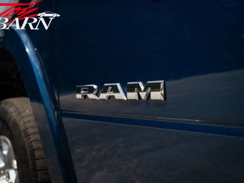 Used 2022 RAM 2500 Laramie AWD/4WD image 13