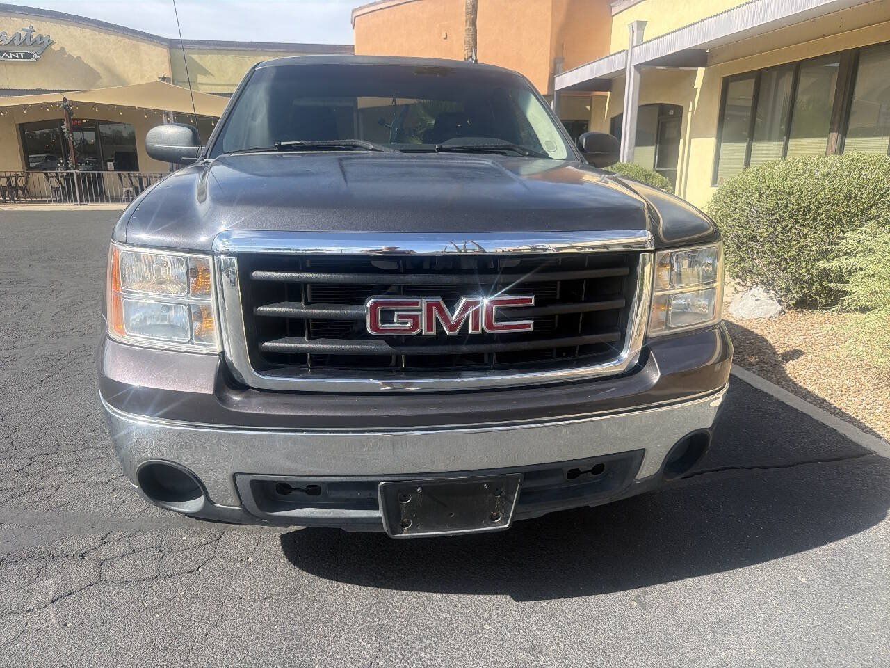Used 2010 GMC Sierra 1500 SL RWD image 8