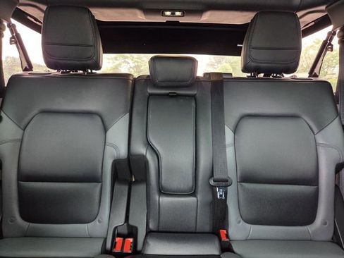 Used 2024 Ford Bronco Black Diamond AWD/4WD image 11