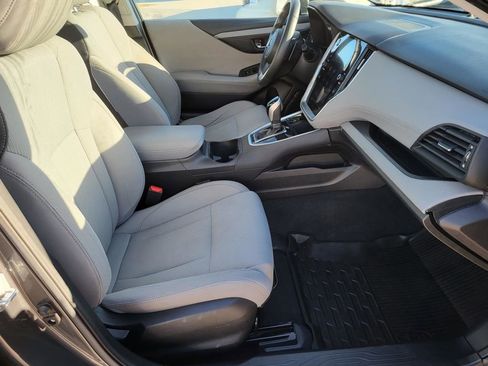 Used 2022 Subaru Legacy Premium image 9