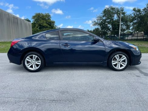 Used 2012 Nissan Altima 2.5 S FWD image 5