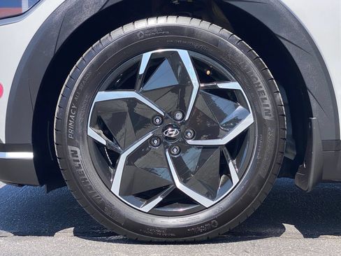 Certified 2024 Hyundai Ioniq 5 SE RWD image 10