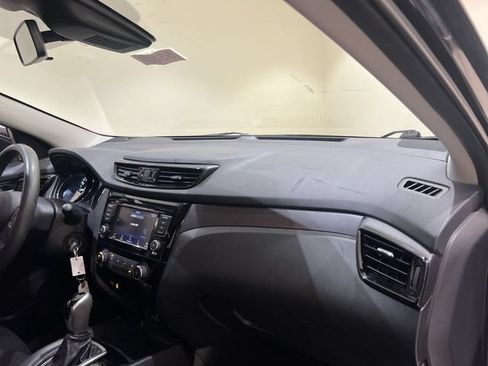 Used 2021 Nissan Rogue Sport S FWD image 24