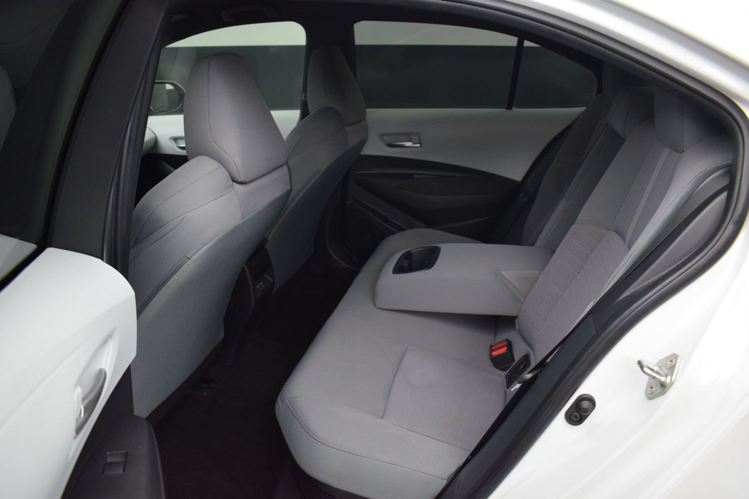 Used 2026 Toyota Corolla SE w/ SE Premium Package AWD/4WD image 12