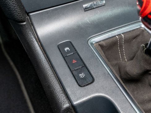 Used 2011 Ford Mustang Shelby GT500 w/ SVT Performance Pkg image 21