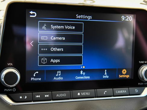 Used 2025 Nissan Sentra SV FWD image 19