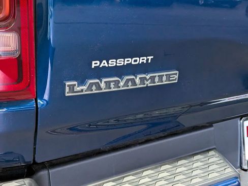 Used 2021 RAM 1500 Laramie AWD/4WD image 12