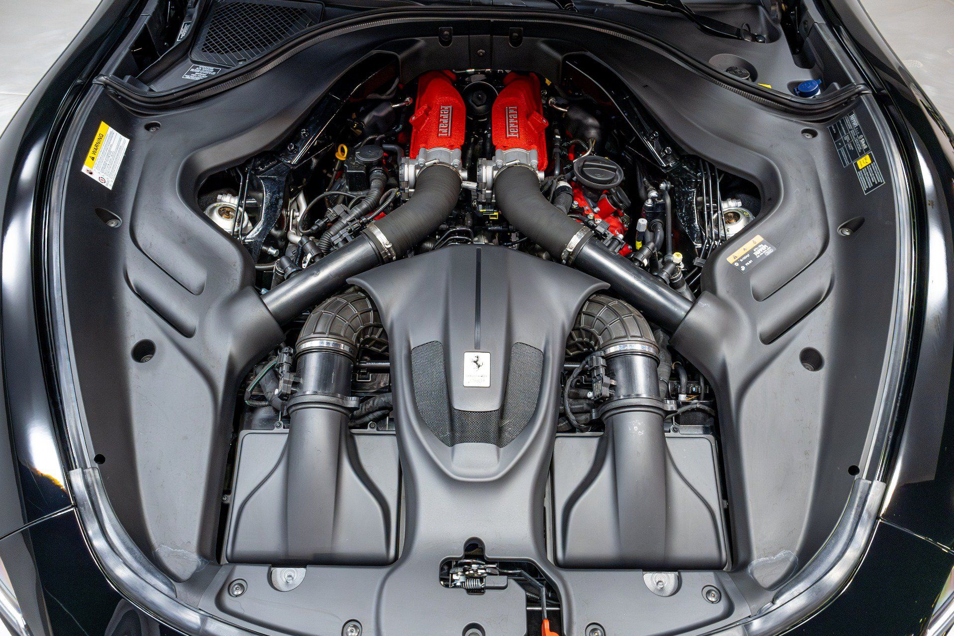Used 2022 Ferrari Roma RWD image 46