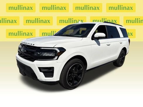 Used 2024 Ford Expedition Limited RWD image 5