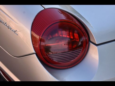 Used 2004 Ford Thunderbird RWD image 47