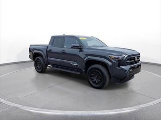 Used 2025 Toyota Tacoma SR5 video 2