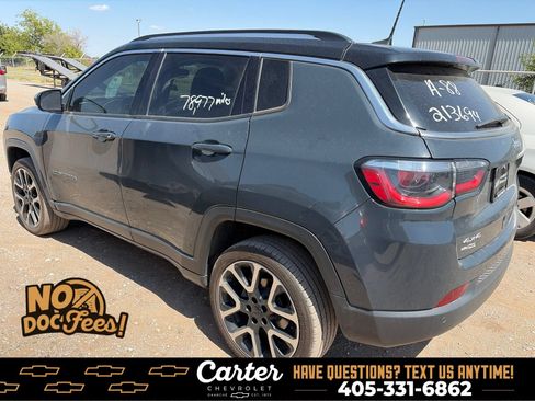 Used 2018 Jeep Compass Limited w/ Navigation Group AWD/4WD image 4