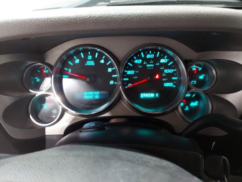 Used 2014 Chevrolet Silverado 2500 W/T image 7