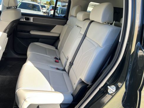 Used 2025 Hyundai Santa Fe SEL image 24