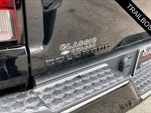Used 2024 Chevrolet Colorado Trail Boss w/ LPO, Dark Essentials Package image 24