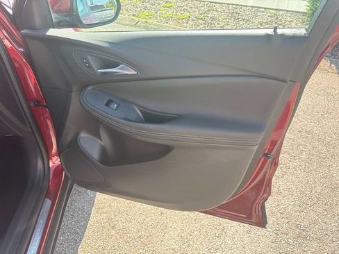 Used 2023 Buick Encore GX Preferred w/ Cold Weather Comfort Package FWD image 21