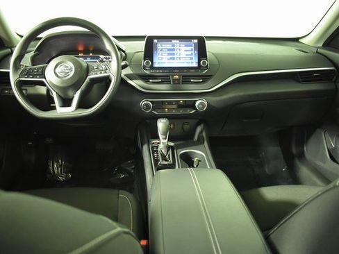 Used 2022 Nissan Altima 2.5 SV image 26