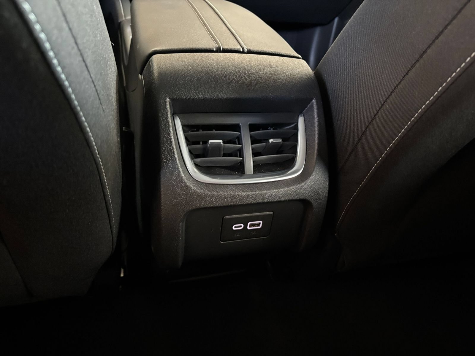 Used 2026 Chevrolet Blazer LT FWD image 22