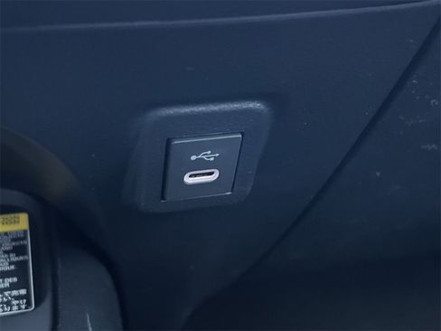 New 2026 Toyota Corolla SE image 27