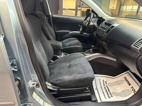 Used 2007 Mitsubishi Outlander LS AWD/4WD image 31