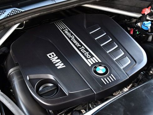 Used 2014 BMW X5 xDrive35d image 67