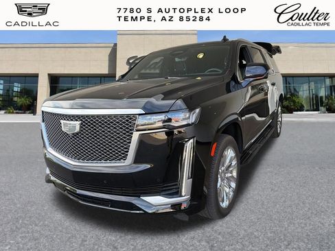 Used 2023 Cadillac Escalade ESV Premium Luxury w/ LPO, Radiant Package image 2