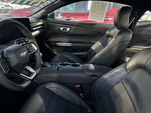 Used 2024 Ford Mustang Premium image 11