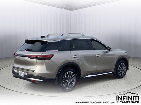 New 2026 INFINITI QX60 Luxe image 5