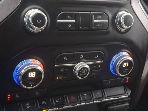 Used 2021 GMC Sierra 1500 SLT w/ X31 Off-Road Package image 16