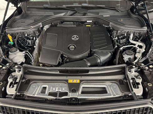 Certified 2025 Mercedes-Benz GLC 350e 4MATIC image 32