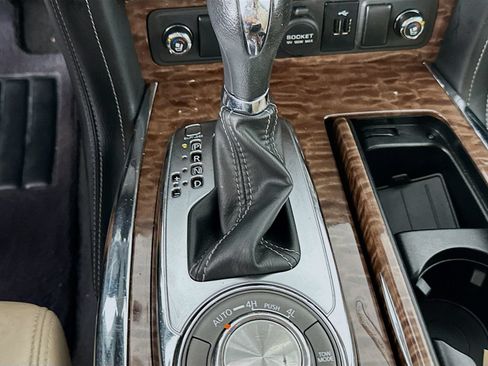 Used 2020 Nissan Armada Platinum w/ Captain's Chairs Package AWD/4WD image 17