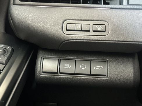 New 2026 Toyota bZ XLE image 30