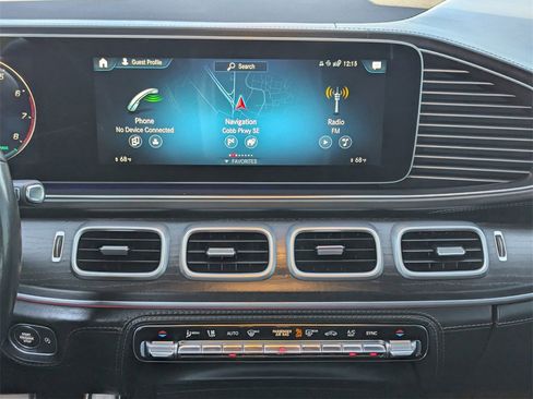 Used 2021 Mercedes-Benz Maybach GLS 600 4MATIC image 9