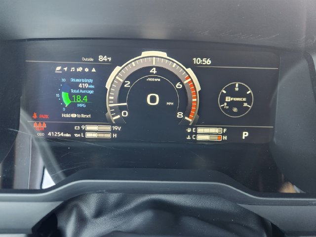 Used 2025 Toyota Tundra Platinum AWD/4WD image 16