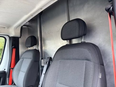 Used 2023 RAM ProMaster 3500 w/ Driver Convenience Group FWD image 22