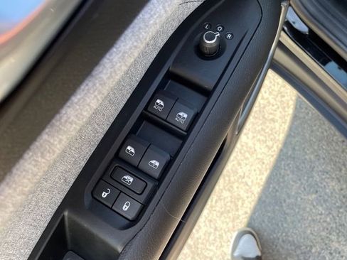 Used 2022 Jeep Compass Latitude w/ Convenience Group image 27