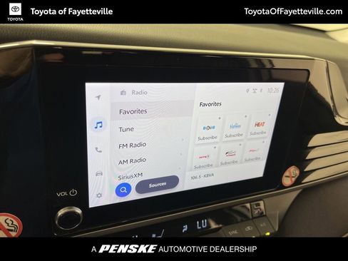 Used 2025 Toyota Camry LE image 28