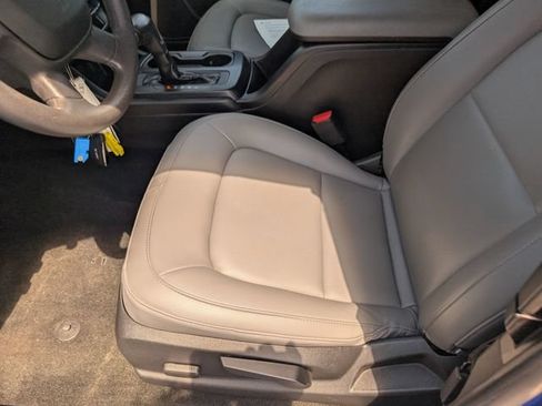 Used 2018 Chevrolet Colorado W/T AWD/4WD image 20