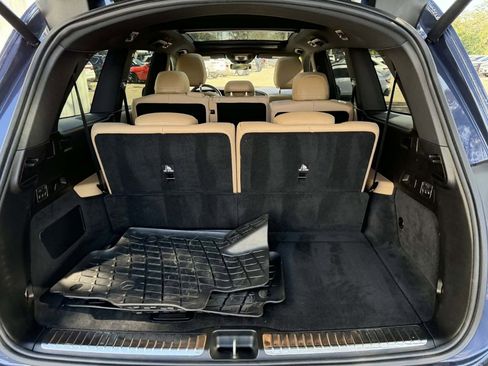 Used 2024 Mercedes-Benz GLS 580 GLS 580 image 39